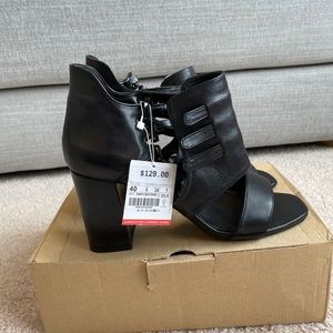 Zara black heels nwt size 9